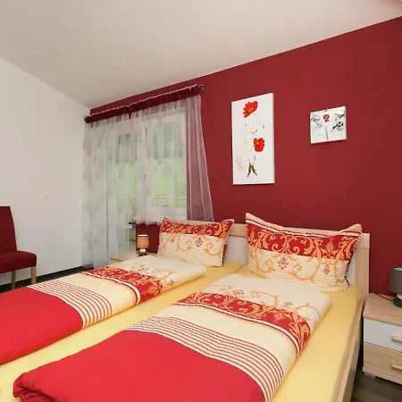 Splendid Holiday In With Wellness Centre *